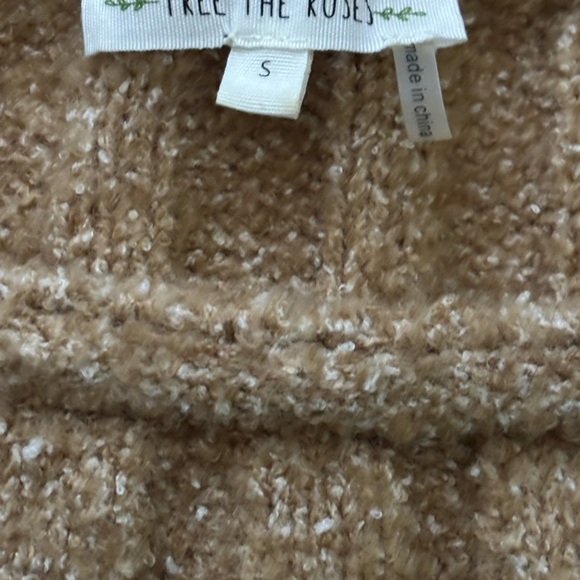 Free the Roses Taupe Ribbed Sweater - Picture 3 of 3